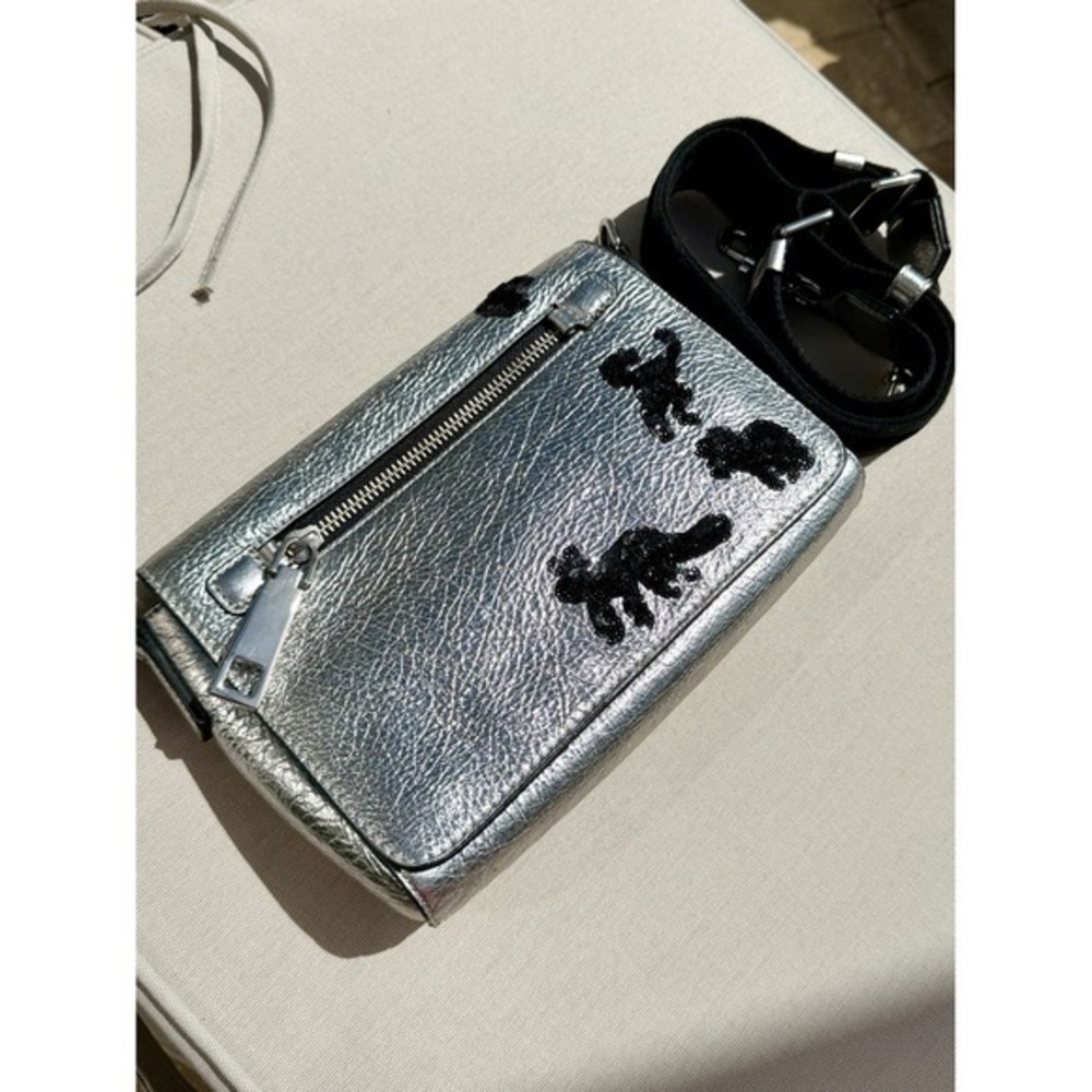 Marc Jacobs Vintage 2016 Runway Metallic Gotham Sequin Animals Crossbody - Picture 17 of 17